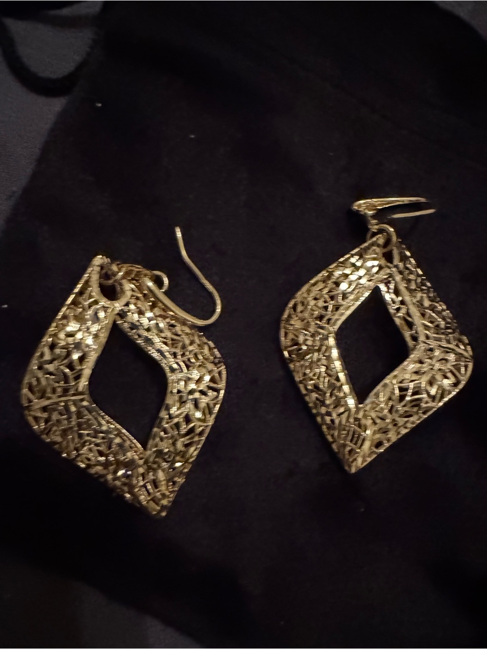 Gold Filigree Diamond-Shaped Drop Earrings - Brand